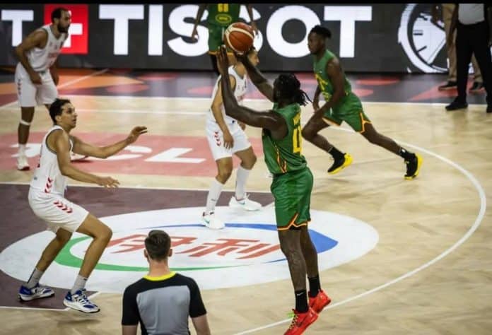 منتخب تونس لكرة السلة يخسر أمام الكاميرون في أفروباسكت 2025 بنتيجة 86-65