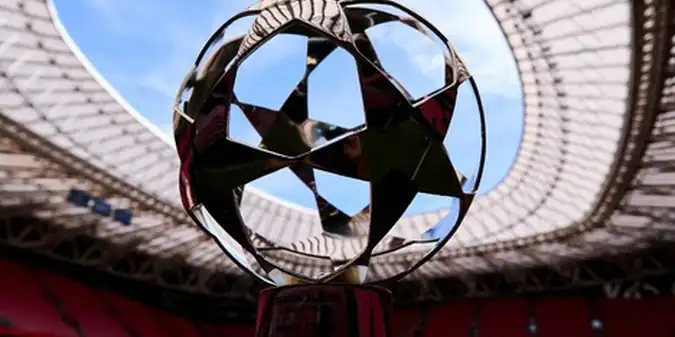 برشلونة مرشح كاراغر لدوري الأبطال 2025/26