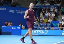 ألكاراس يفوز بلقب طوكيو (ATP 500) بعد تخطي فريتز في النهائي
