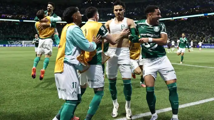 533753_1807236 بالميراس يقلب 0-3 لـ4-0 على إل دي يو كيتو: نهائي برازيلي أمام فلامينغو