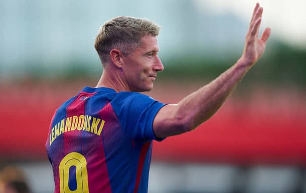 برشلونة يستهدف هاري كين ليحل محل ليفاندوفسكي: فسخ بعقد 65 مليون يورو