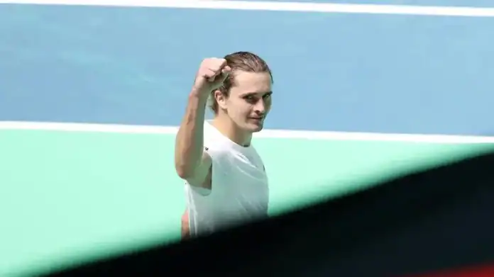 ألمانيا 2-1 الأرجنتين: تأهل درامي إلى نصف نهائي كأس ديفيس 2025 أمام إسبانيا