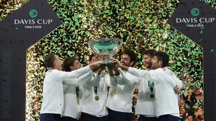 إيطاليا في نهائي كأس ديفيس 2025: كوبولي يحسم شوط فاصل تاريخي أمام بلجيكا