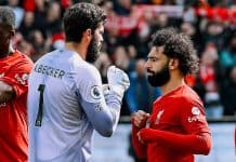 أليسون يدعم صلاح بعد خلاف سلوت!