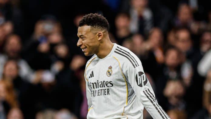 مبابي أفضل هداف 2025 بـ66 هدفاً!