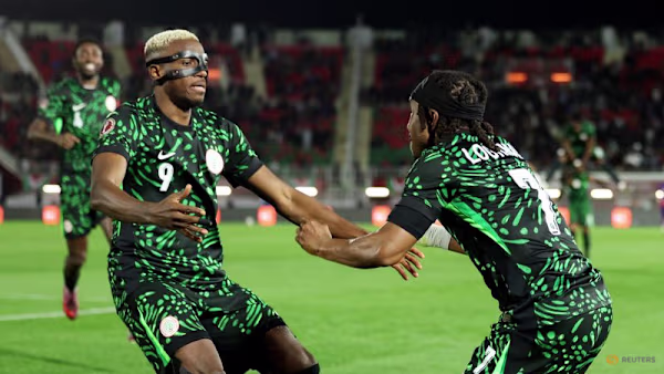 نيجيريا تكتسح موزمبيق برباعية وتبلغ ربع نهائي كأس أمم إفريقيا