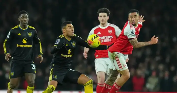 7c4ff1ceb3cbc0c4ace454ed4263060b مان يونايتد يسحق أرسنال 3-2 في الدوري الإنجليزي