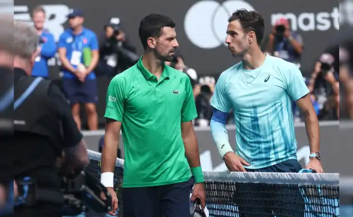 im9dl60c_djokovic-musetti-afp_625x300_28_January_26 جوكوفيتش يتأهل لنصف نهائي أستراليا بعد انسحاب موزيتي