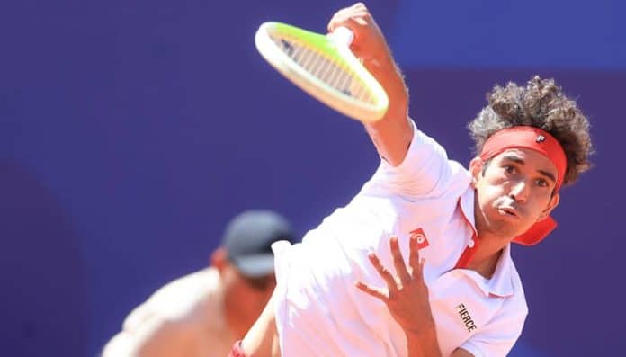 698b900965b812.84240470_egkfoqinjlhpm معز الشرقي إلى ربع نهائي بطولة بو الفرنسية