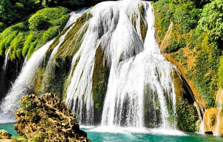 Khadumi Waterfall – Soon Valley
