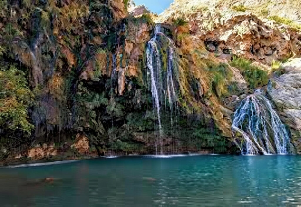 Pir Ghaib Waterfall – Balochistan