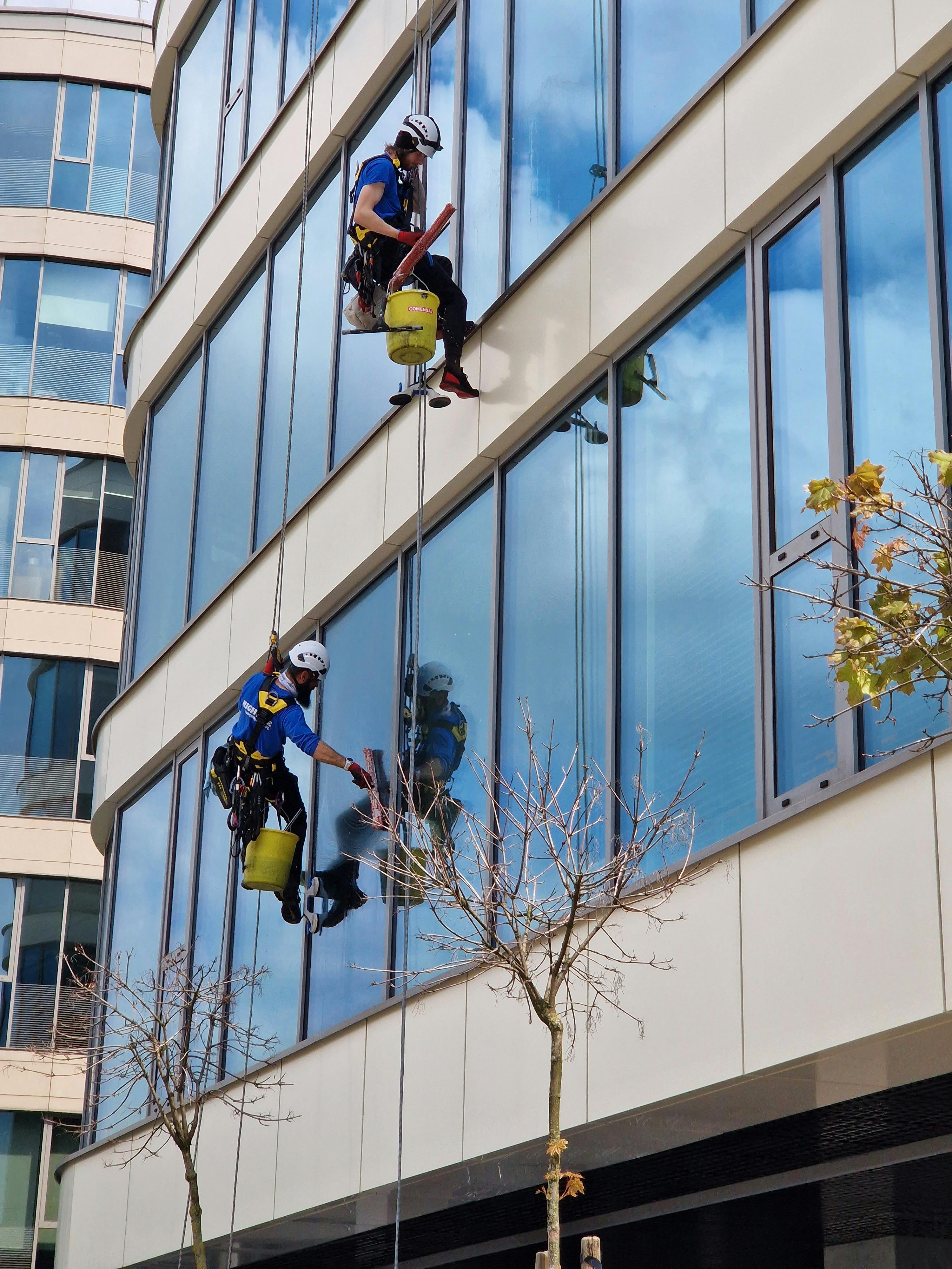 Glass Glazing and Insulated Glass Units