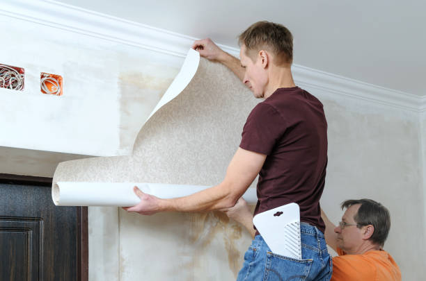 Wallcovering and Wallpaper Installation