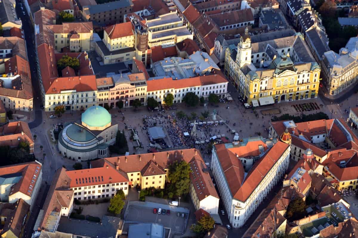 Aerial view of Budapest city center with historic buildings and streets.
