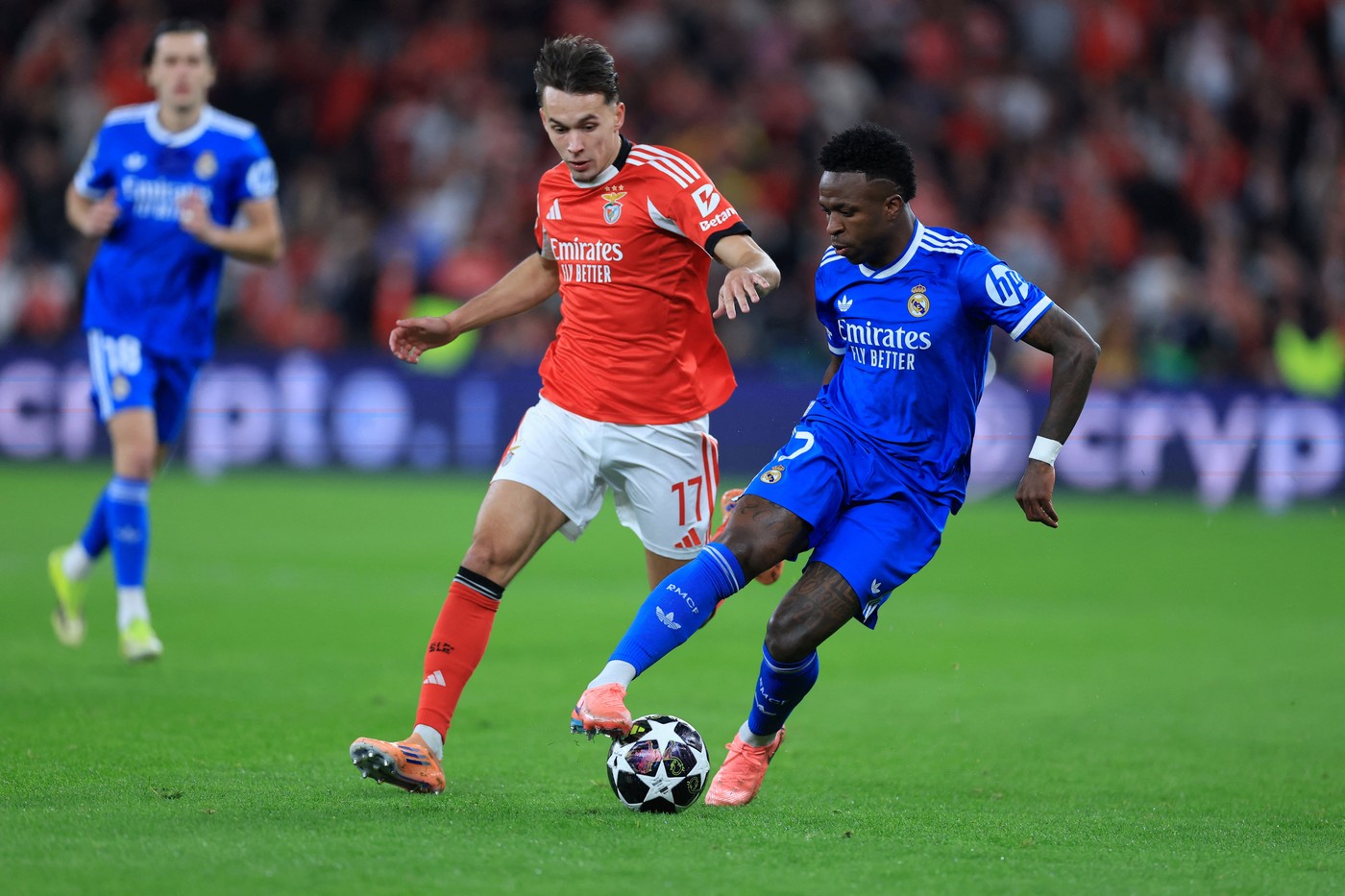 The Night the Champions League Broke: Benfica–Real Madrid, Vinícius, and Four First Legs We Won’t Forget