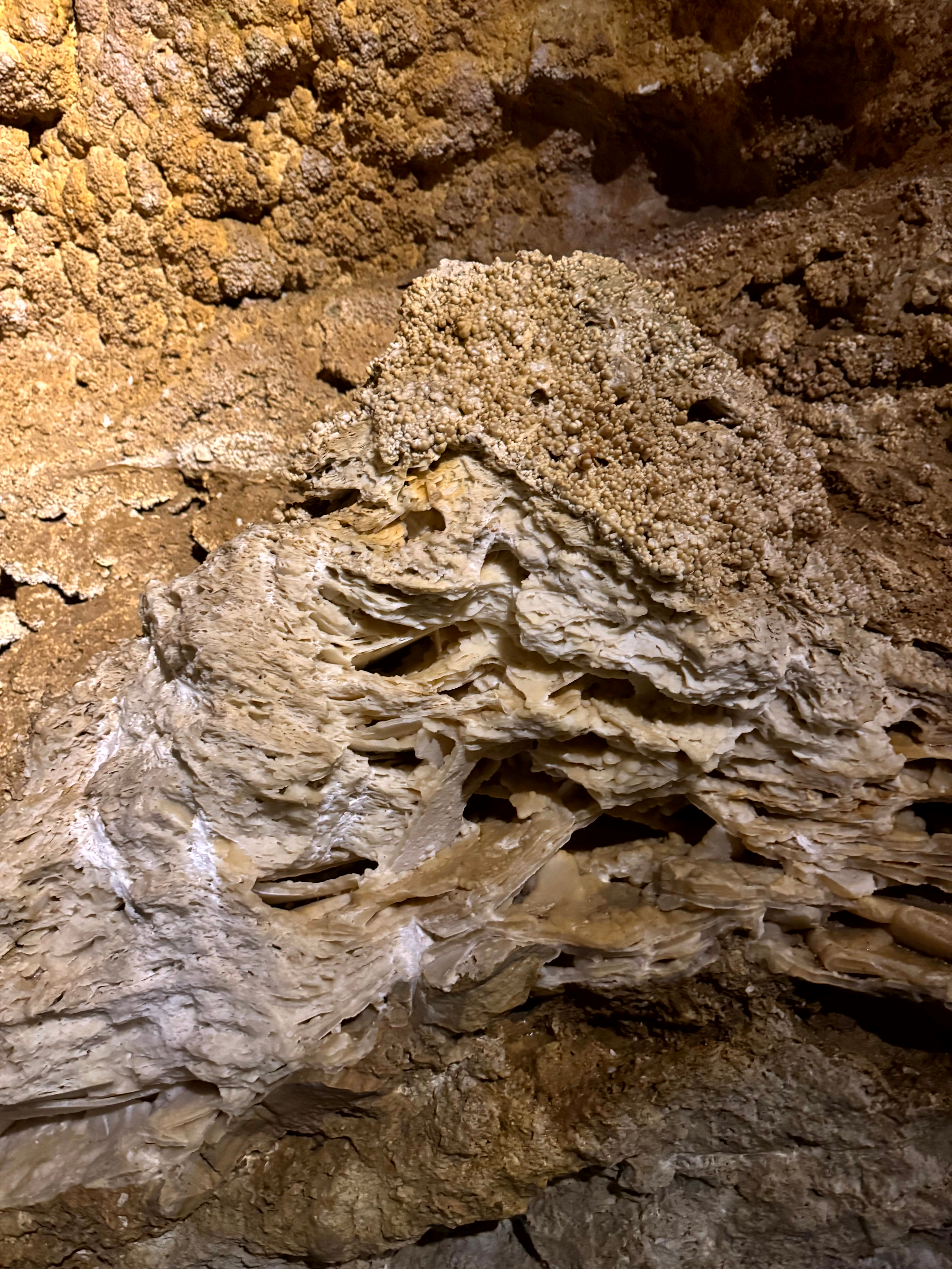 Cave detail — VanBudapest original