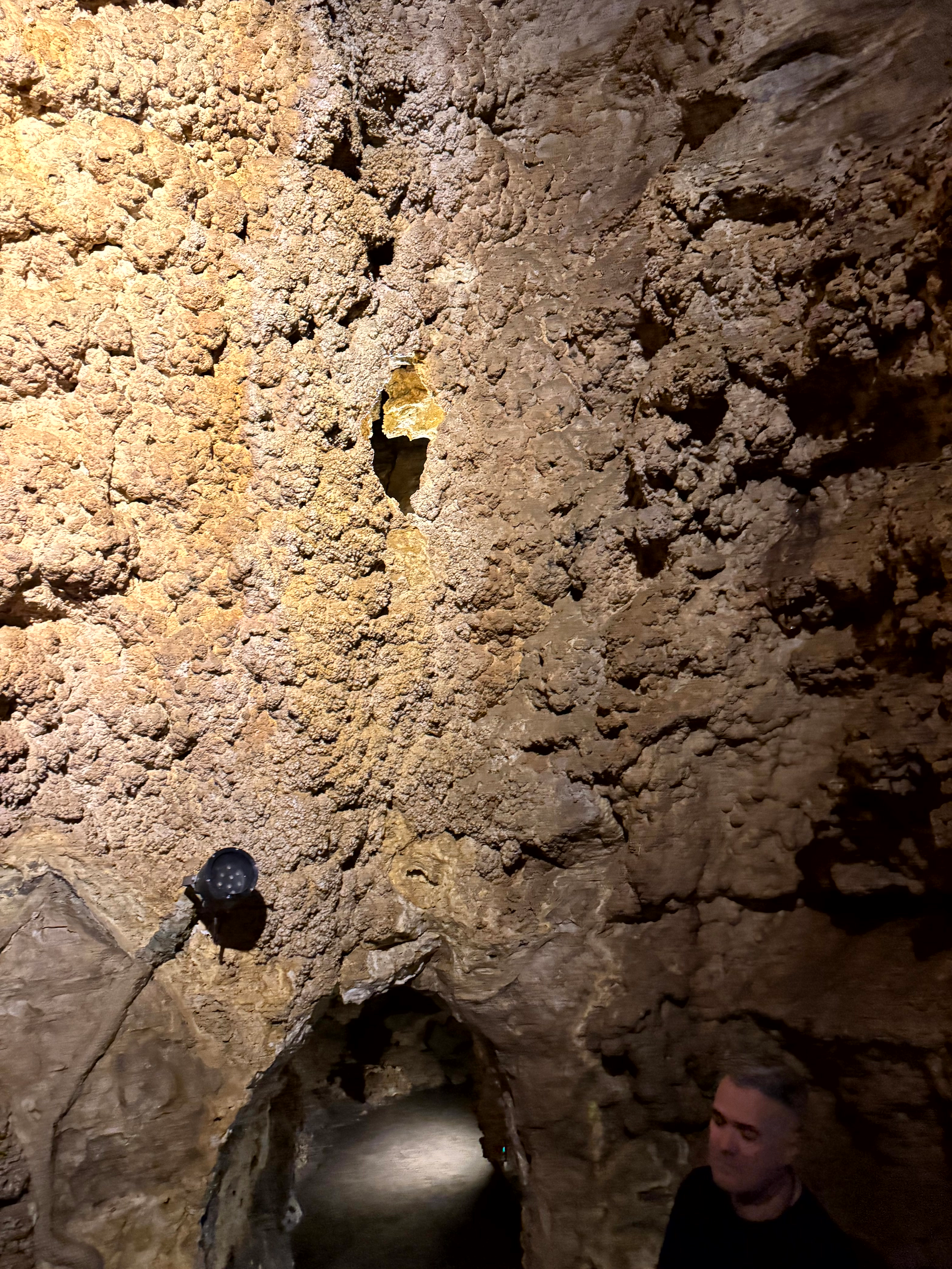 Underground path — VanBudapest original