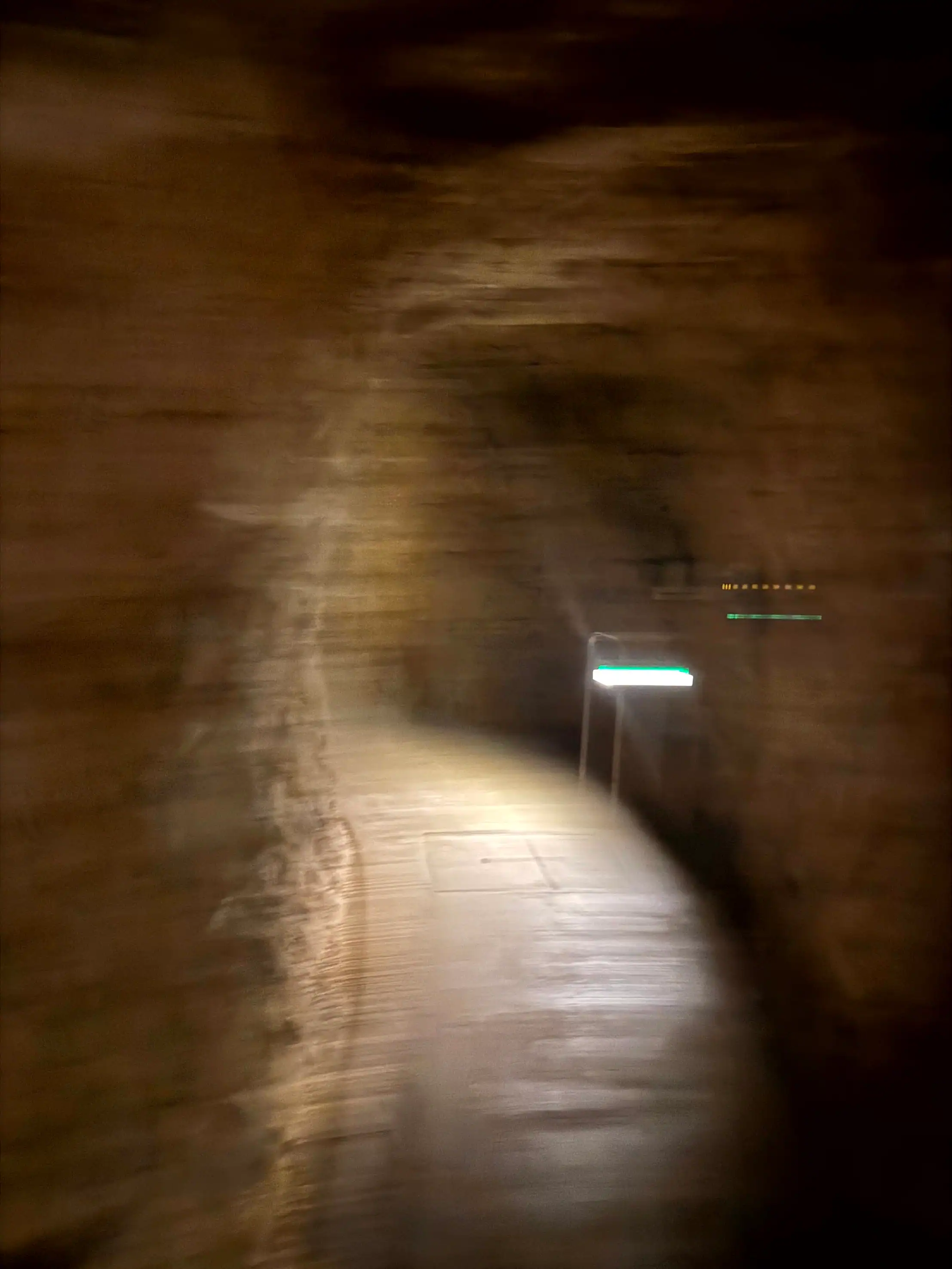 Mineral garden walls — VanBudapest original