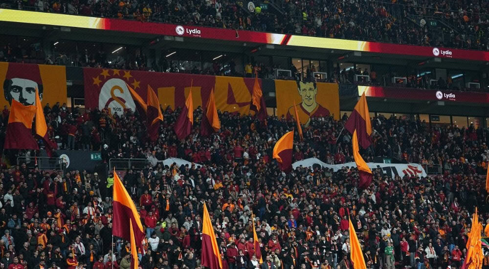 Galatasaray fans and club culture
