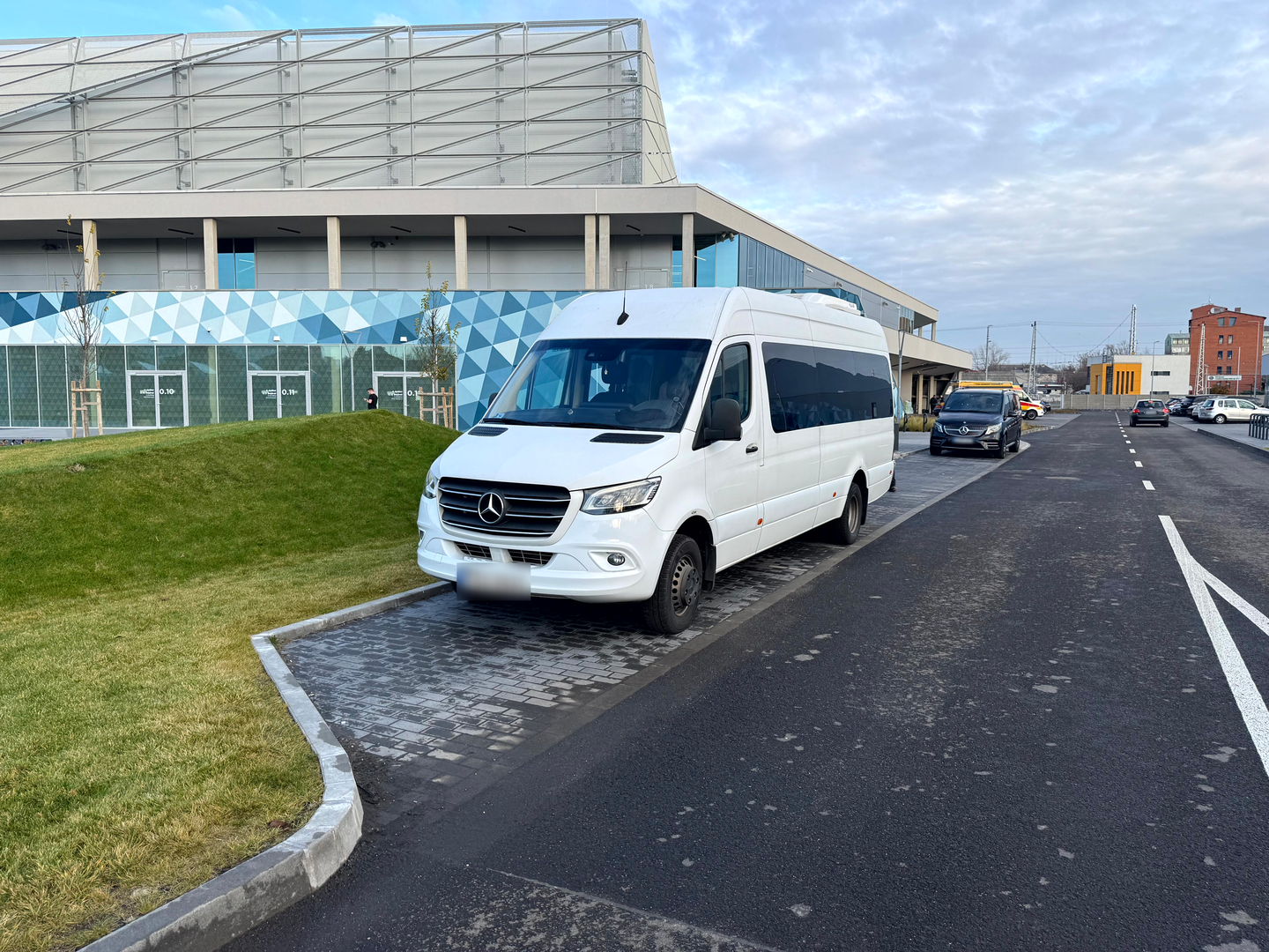 VanBudapest Sprinter service