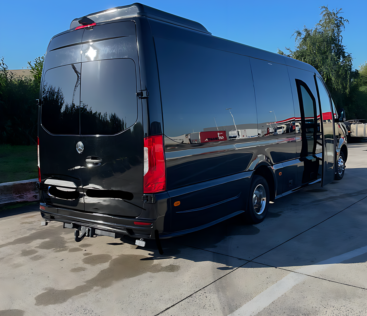 VanBudapest Sprinter on the road