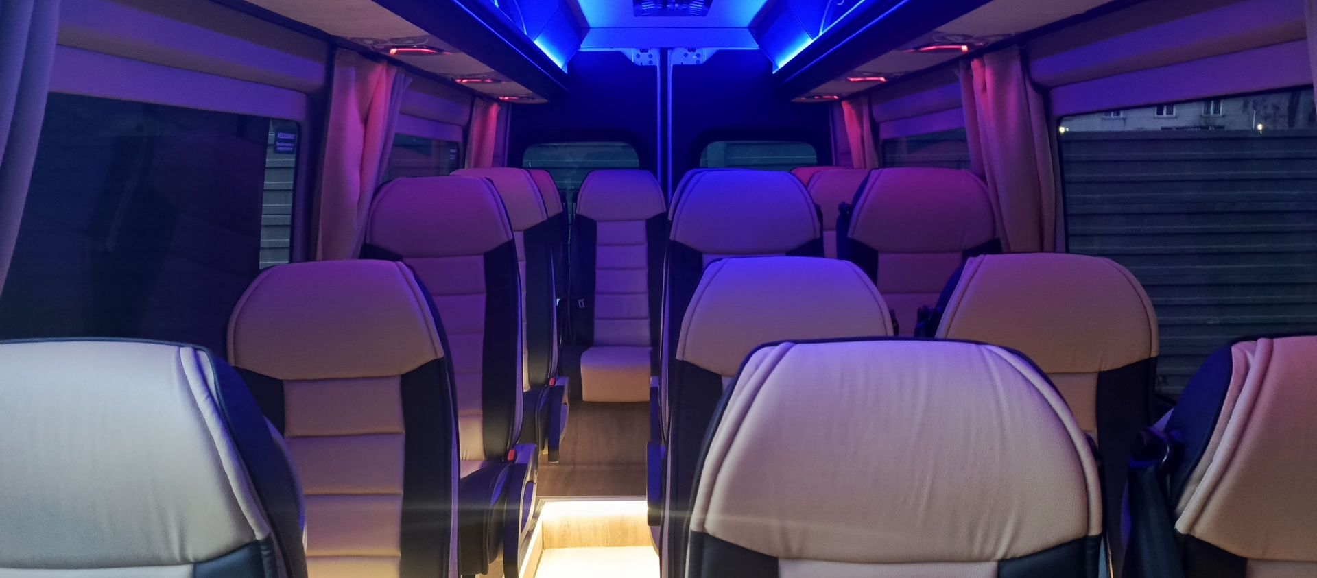 VanBudapest Sprinter on the road