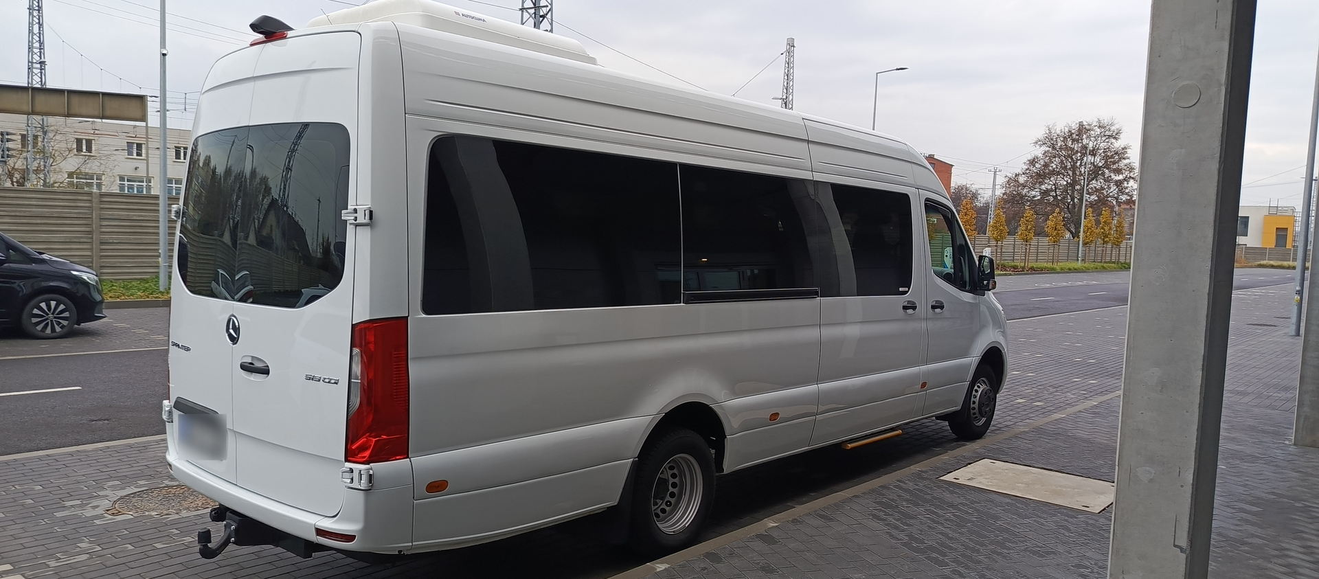 VanBudapest Sprinter interior