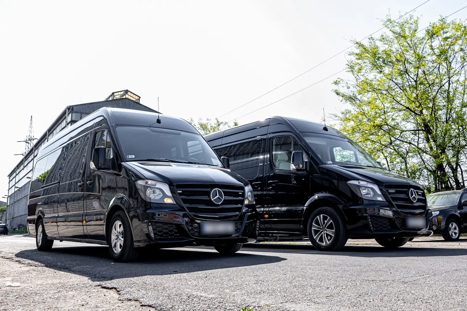VIP private transfer Budapest luxury van