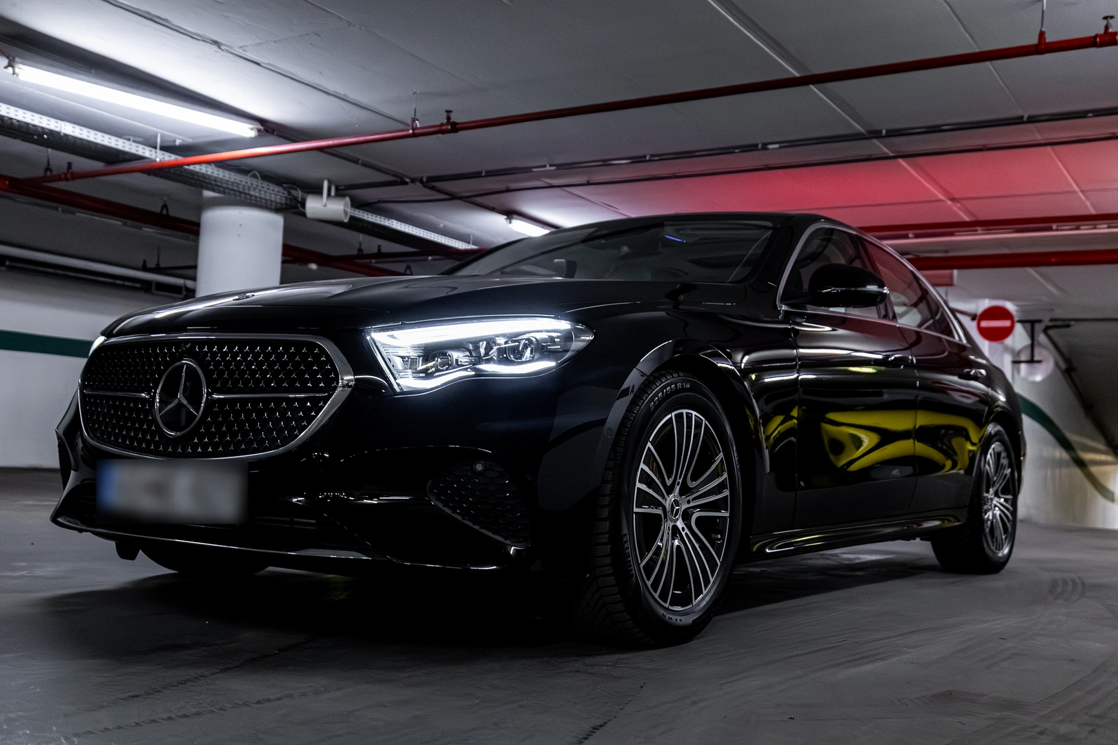 Mercedes-Benz E-Class — VanBudapest premium chauffeur service in Budapest (38)