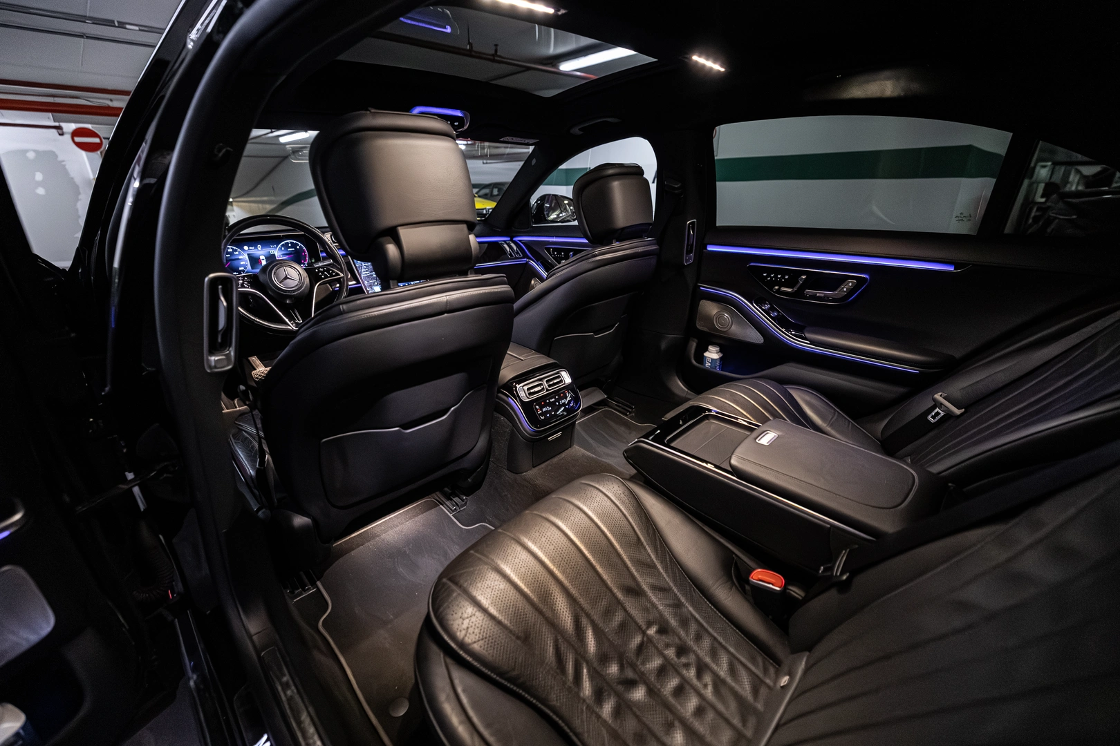 Mercedes-Benz E-Class — VanBudapest premium chauffeur service in Budapest (104)