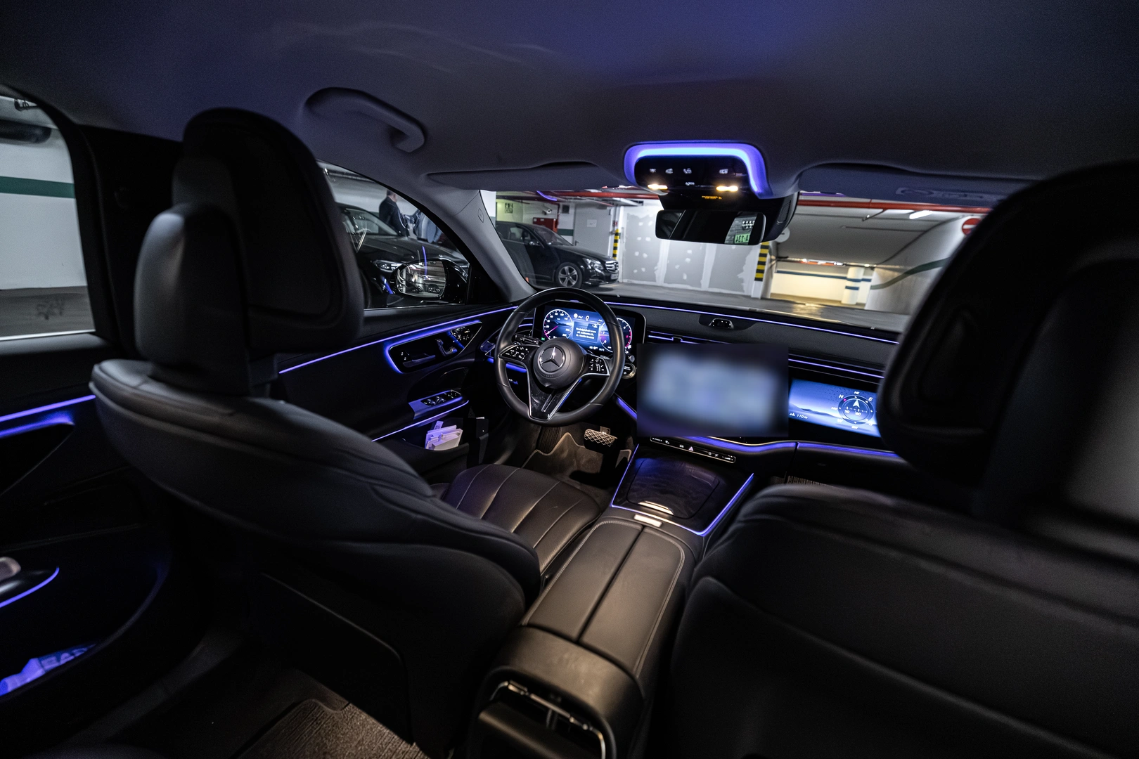 Mercedes-Benz E-Class — VanBudapest premium chauffeur service in Budapest (115)