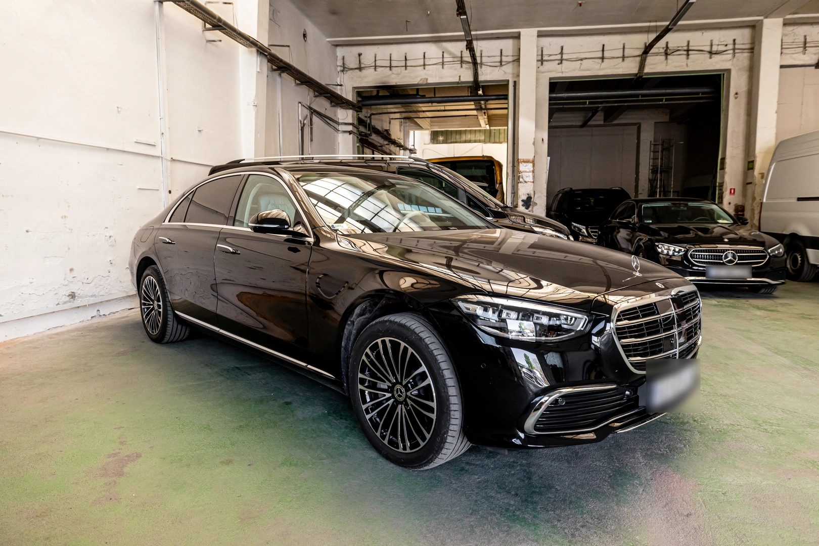 Mercedes-Benz S-Class — VanBudapest premium chauffeur service in Budapest (4)