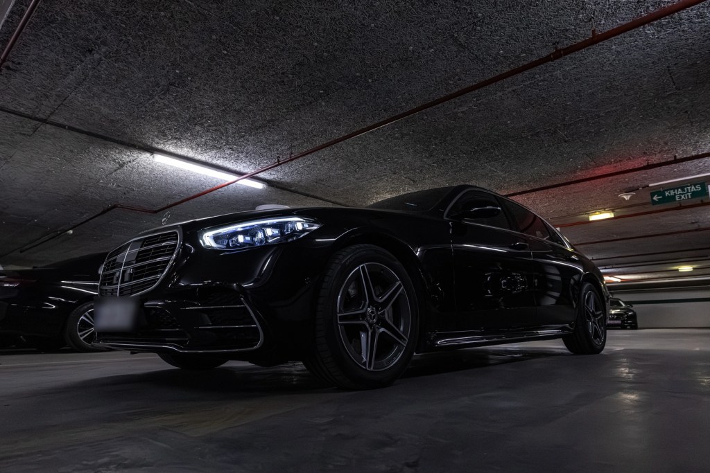 Private Dining Budapest Chauffeur Guide: Michelin Tables, Wine Cellars and Rooftop Nights