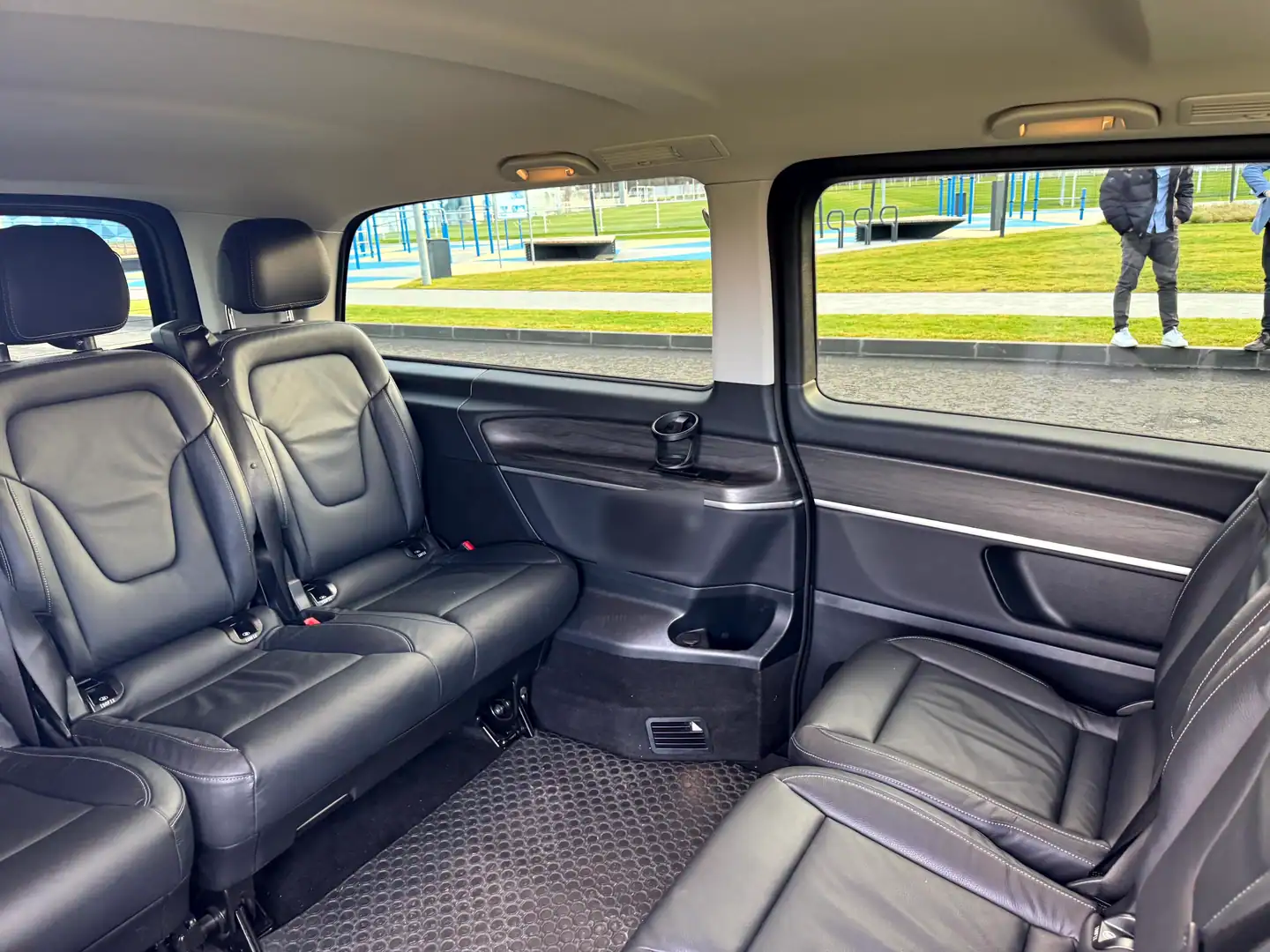 Mercedes-Benz V-Class — VanBudapest premium chauffeur service in Budapest (235)