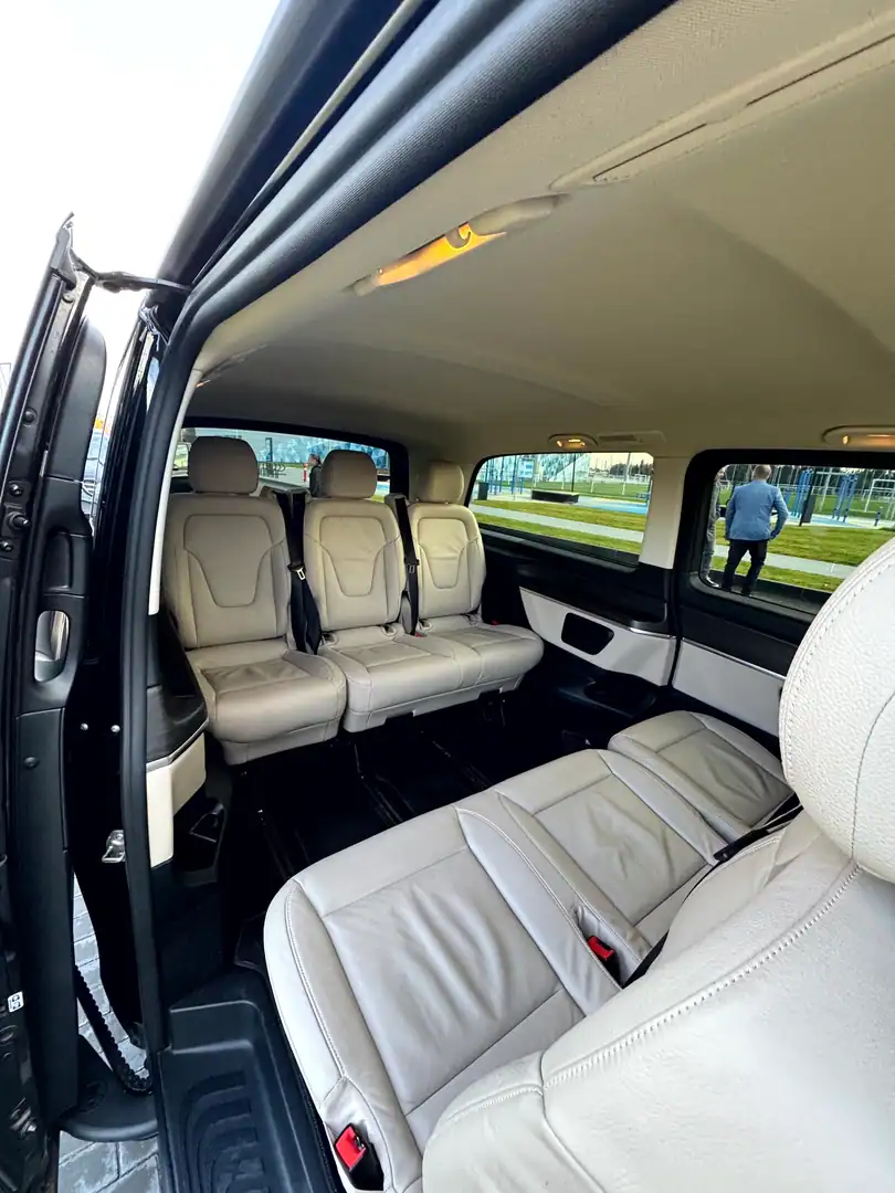Mercedes-Benz V-Class — VanBudapest premium chauffeur service in Budapest (230)