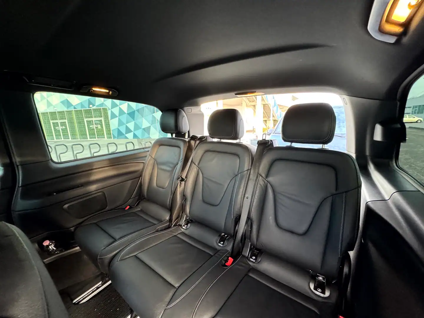 Mercedes-Benz V-Class — VanBudapest premium chauffeur service in Budapest (177)