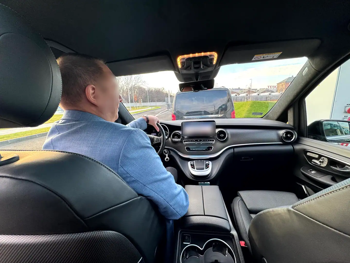 Mercedes-Benz V-Class — VanBudapest premium chauffeur service in Budapest (170)