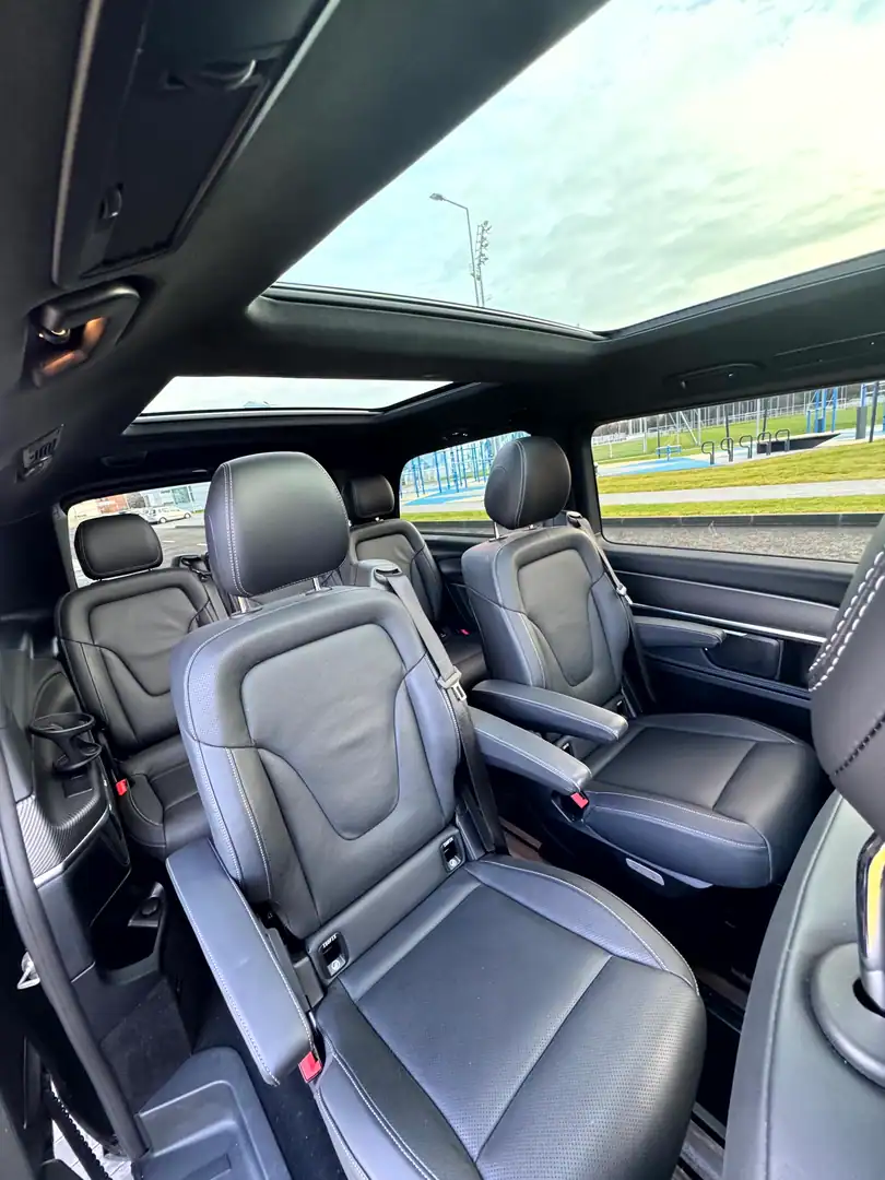 Mercedes-Benz V-Class — VanBudapest.com