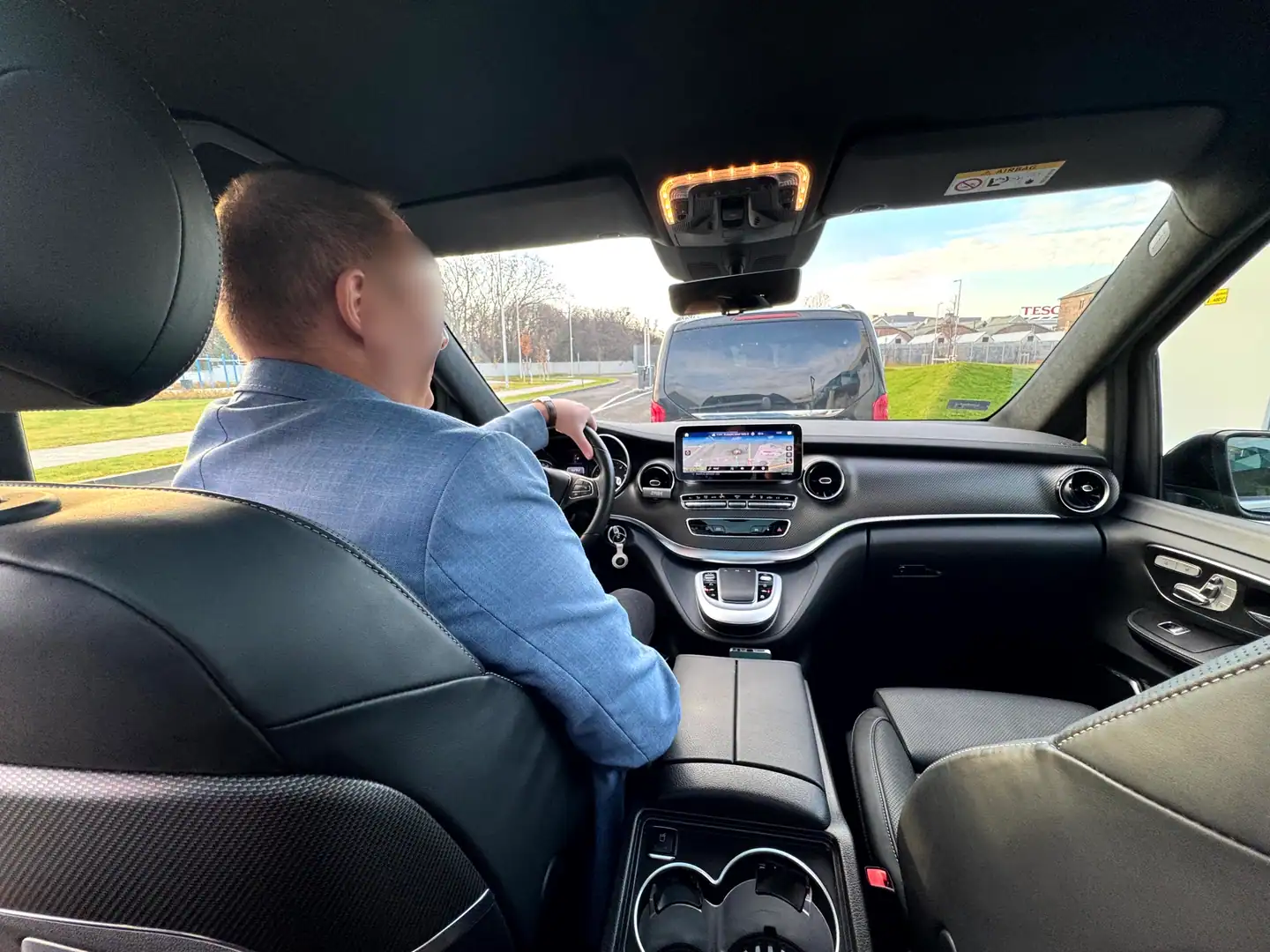 Mercedes-Benz V-Class — VanBudapest.com