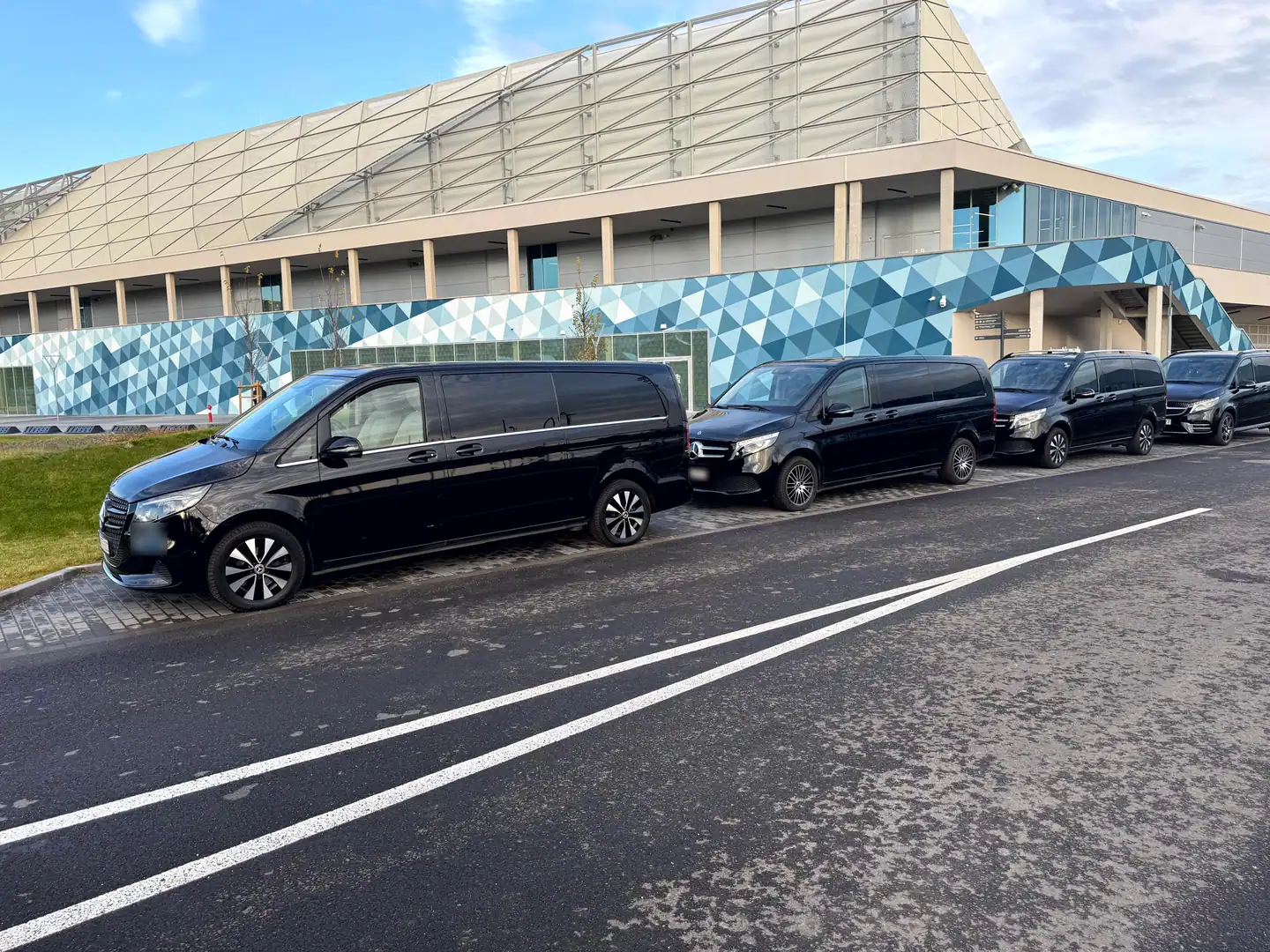 Mercedes-Benz V-Class — VanBudapest premium chauffeur service in Budapest (105)