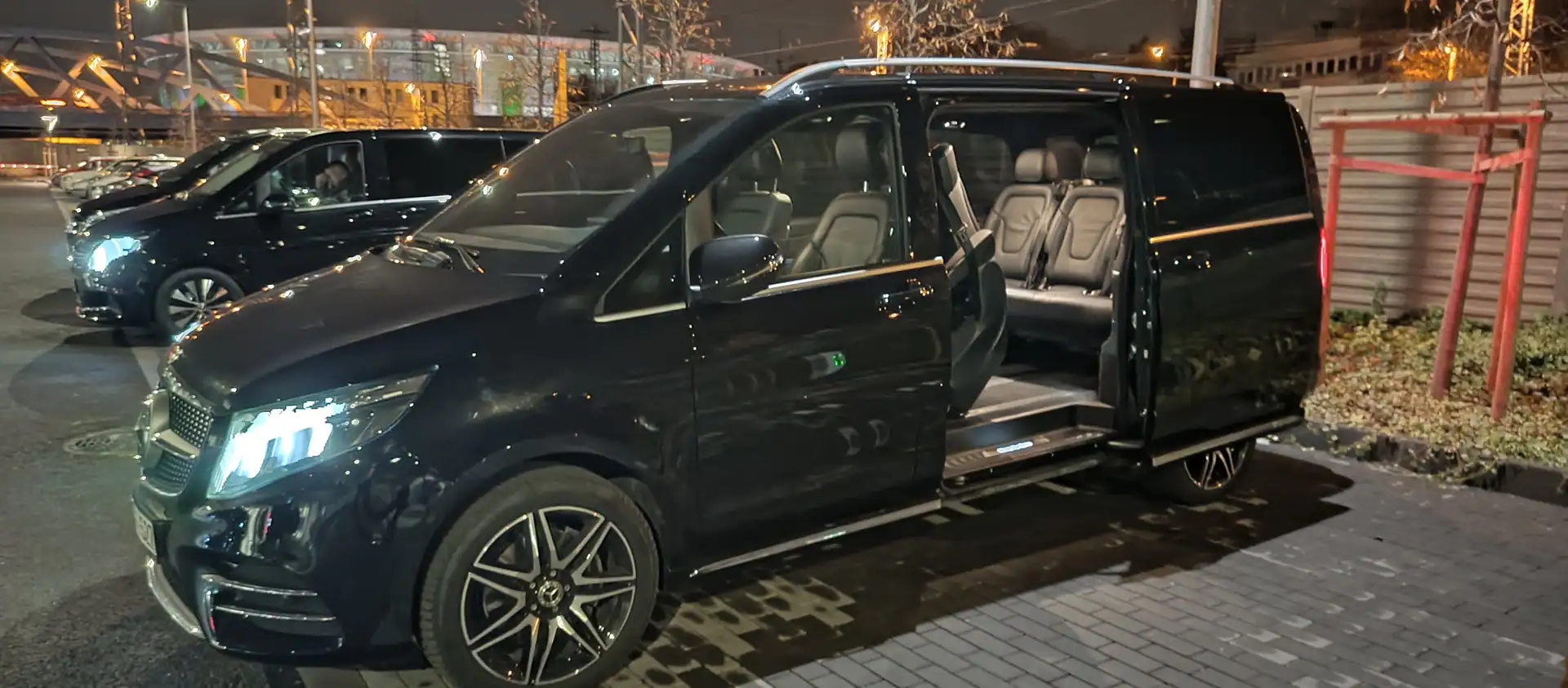Mercedes-Benz V-Class — VanBudapest premium chauffeur service in Budapest (66)