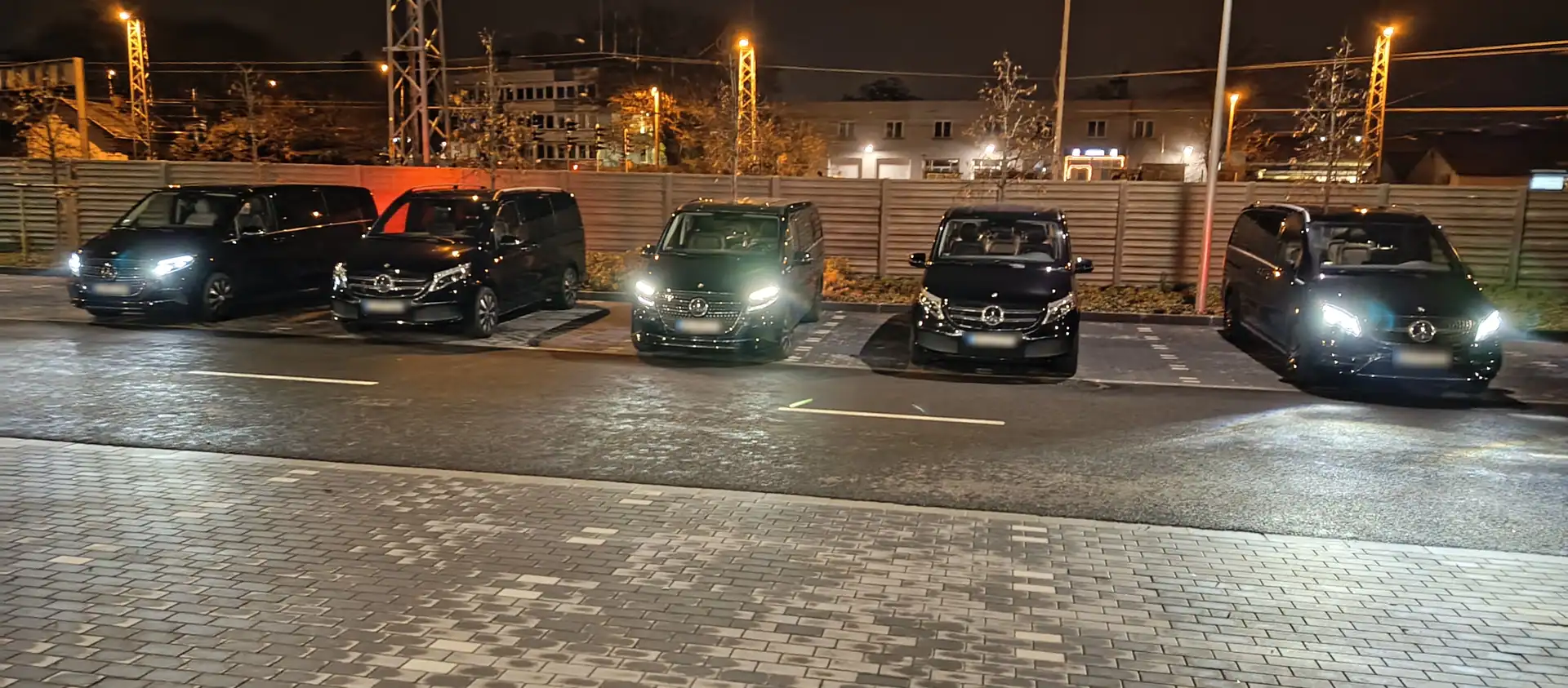 Mercedes-Benz V-Class — VanBudapest premium chauffeur service in Budapest (58)
