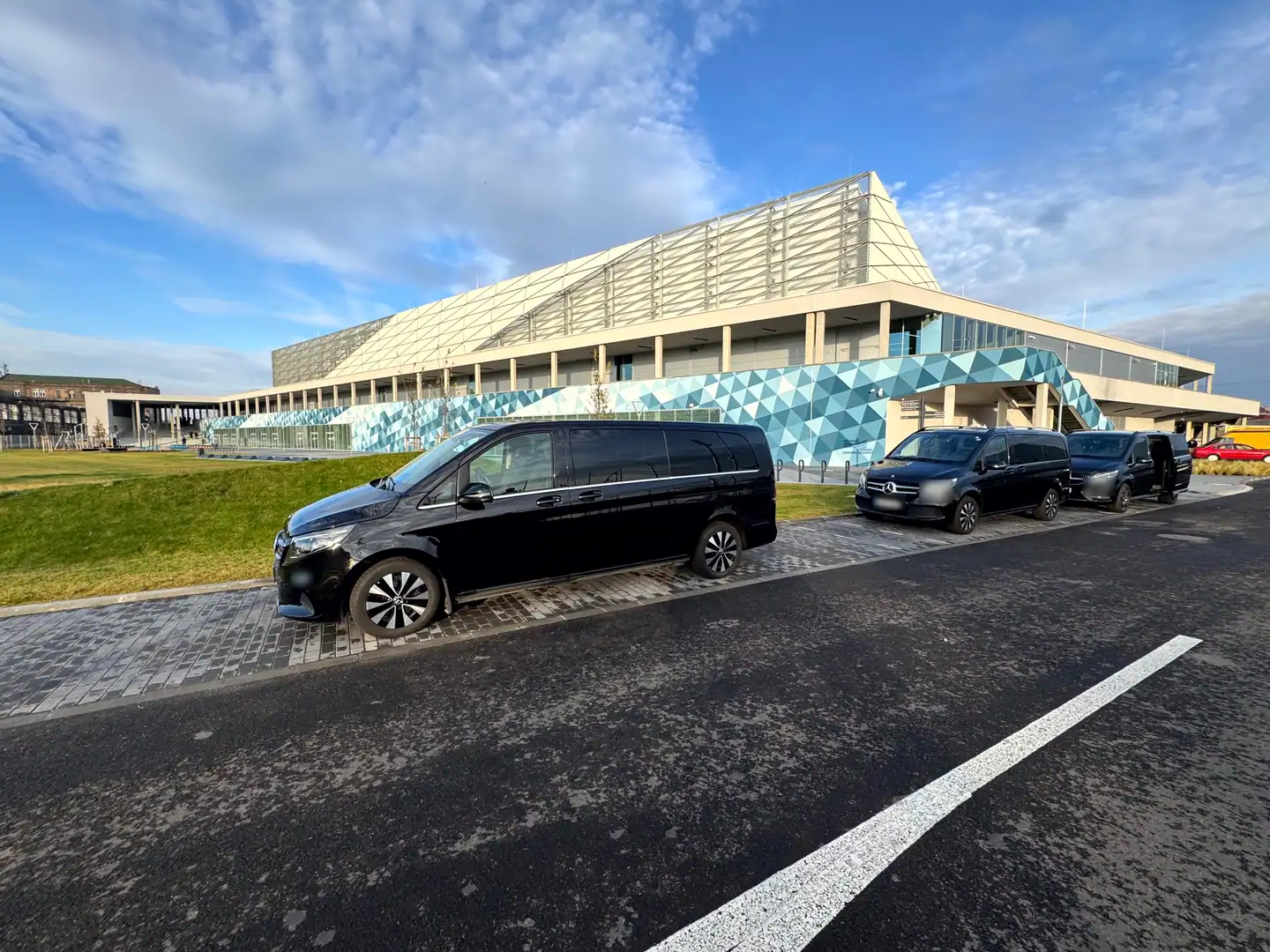 Mercedes-Benz V-Class — VanBudapest premium chauffeur service in Budapest (38)