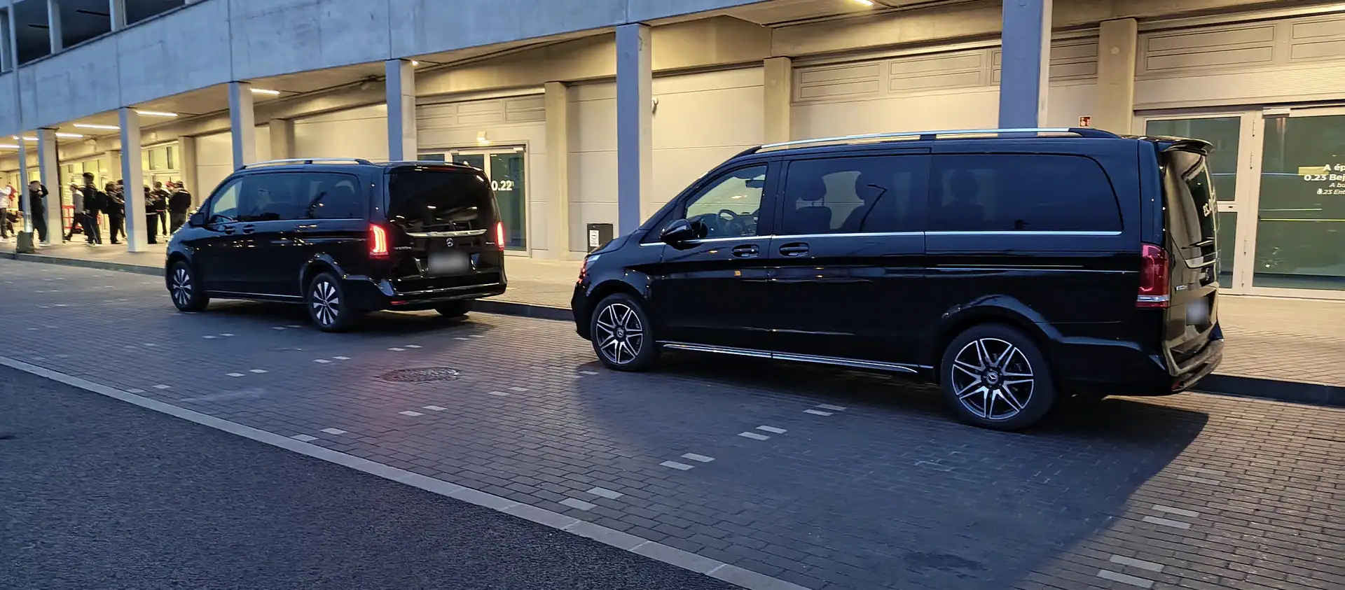 Mercedes-Benz V-Class — VanBudapest premium chauffeur service in Budapest (35)