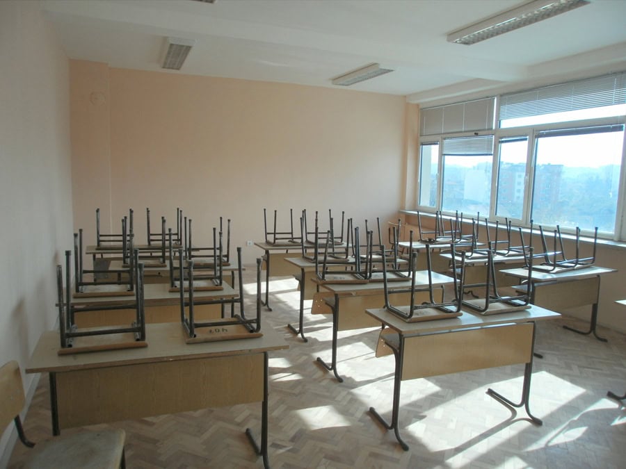 ОБНОВЯВАНЕ НА КЛАСИЧЕСКАТА ГИМНАЗИЯ, ГР. СОФИЯ
