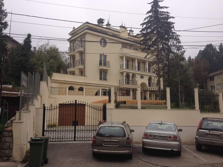 ЖИЛИЩНА СГРАДА, ГР. СОФИЯ, КВ. БОЯНА