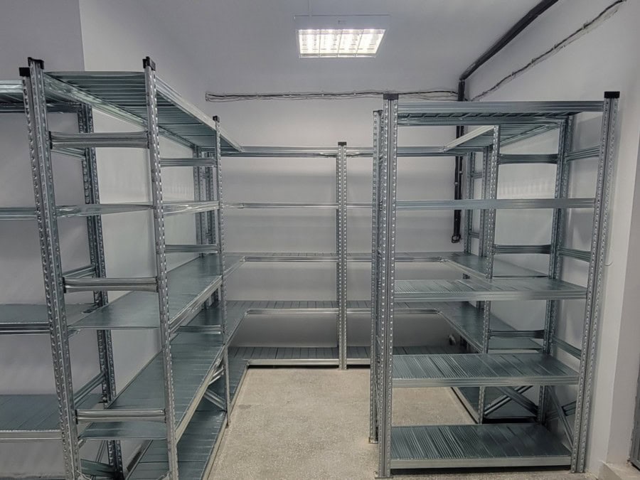 РЕМОНТ НА СТАИ В МИНИСТЕРСТВО НА ОКОЛНАТА СРЕДА И ВОДИТЕ