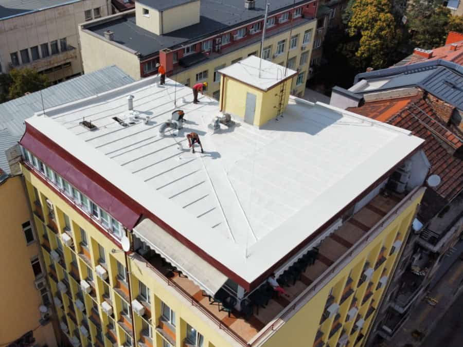 РЕМОНТ НА ПРЕДПРИЯТИЕ „ЯЗОВИРИ И КАСКАДИ“