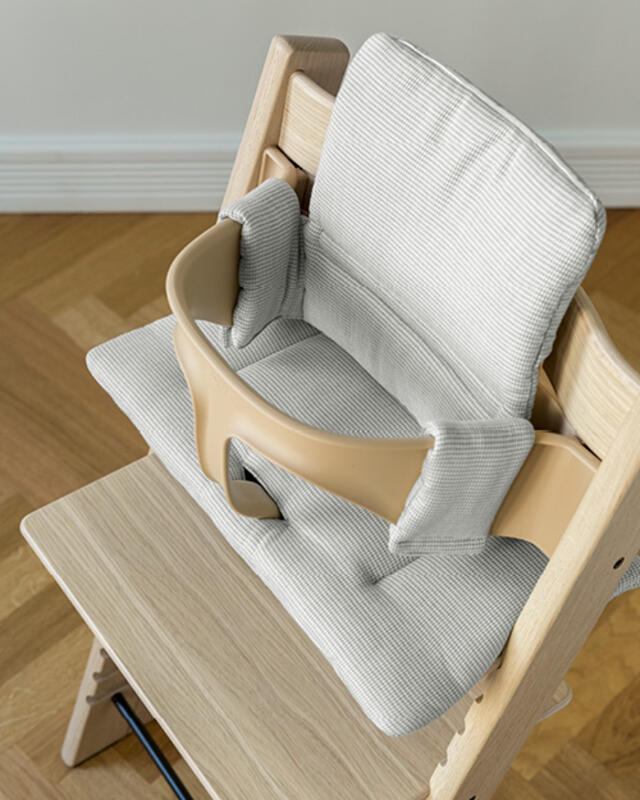 Stokke Tripp Trapp Baby Set – praktyczny zestaw niemowlęcy - obrazek 23