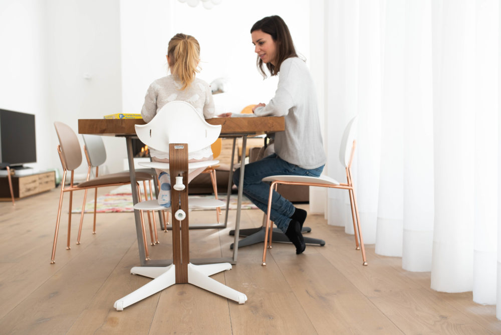 Zestaw Stokke Nomi 2w1 – krzesełko + zestaw dla noworodków - obrazek 31